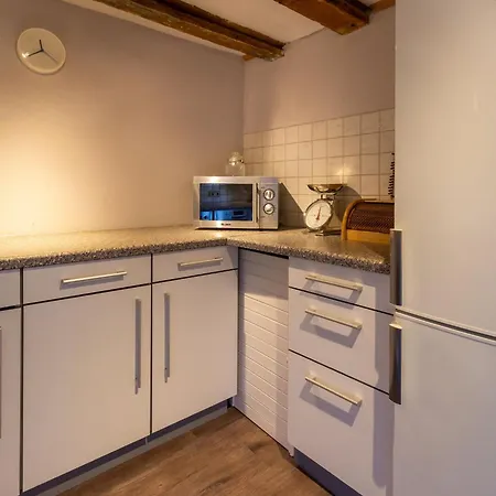 - Haeuser 2-2d Tatil Evi