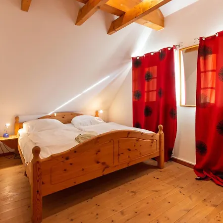 - Haeuser 2-2d * Vieregge