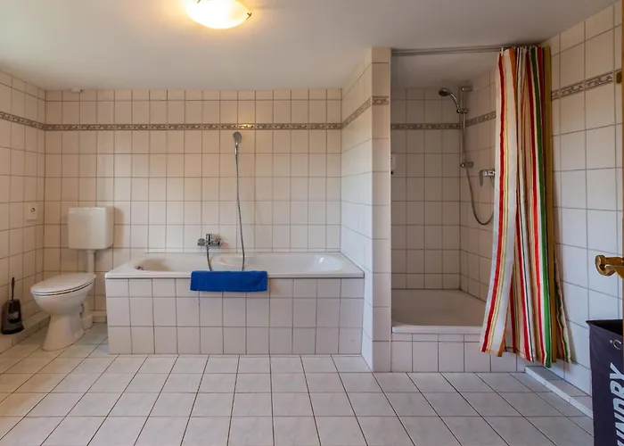 - Haeuser 2-2d * Vieregge